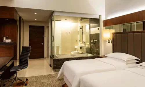 هتل شرایتون مال د امارات دبی